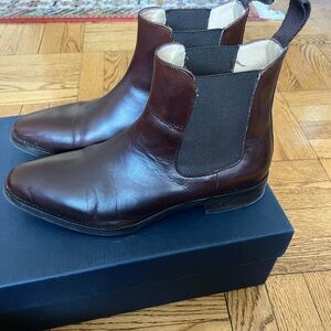 Jack Erwin dark brown Chelsea boots used. Size is 9.